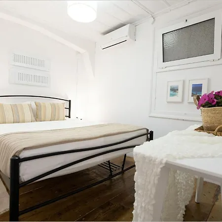 Ziv Boutique Town Square Ii Lefkáda