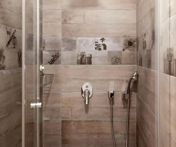 Ziv Boutique Town Square Ii Apartment *