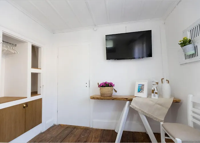 Ziv Boutique Town Square Ii Lefkada City