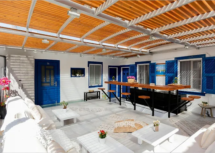 Ziv Boutique Town Square Ii