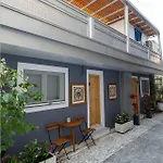 Apartment Ziv Boutique Town Square Ii