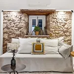 Ziv Boutique Town Square Ii Apartment *
