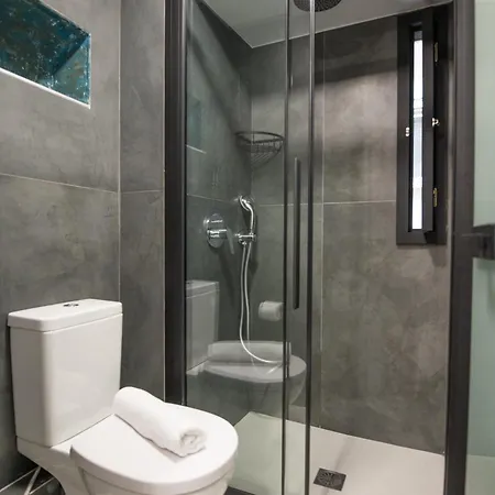 Ziv Boutique Town Square Ii *