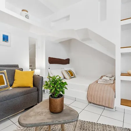 Ziv Boutique Town Square Ii Apartment